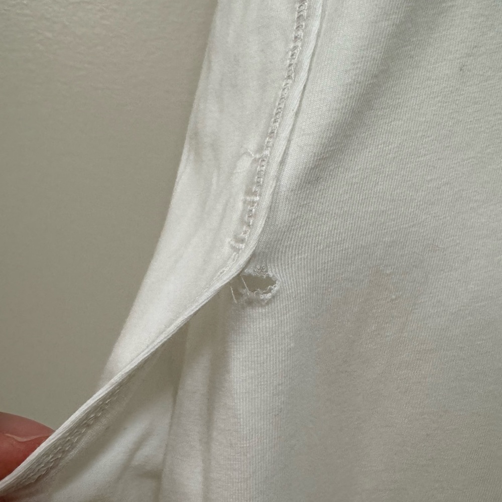 Lululemon White Tee - Picture 4 of 11
